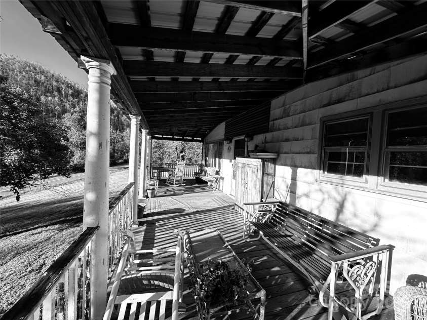 223 Shope Creek Road, Asheville, NC 28805.  MLS# CAR4252383, YatesRealty ID 10465. 