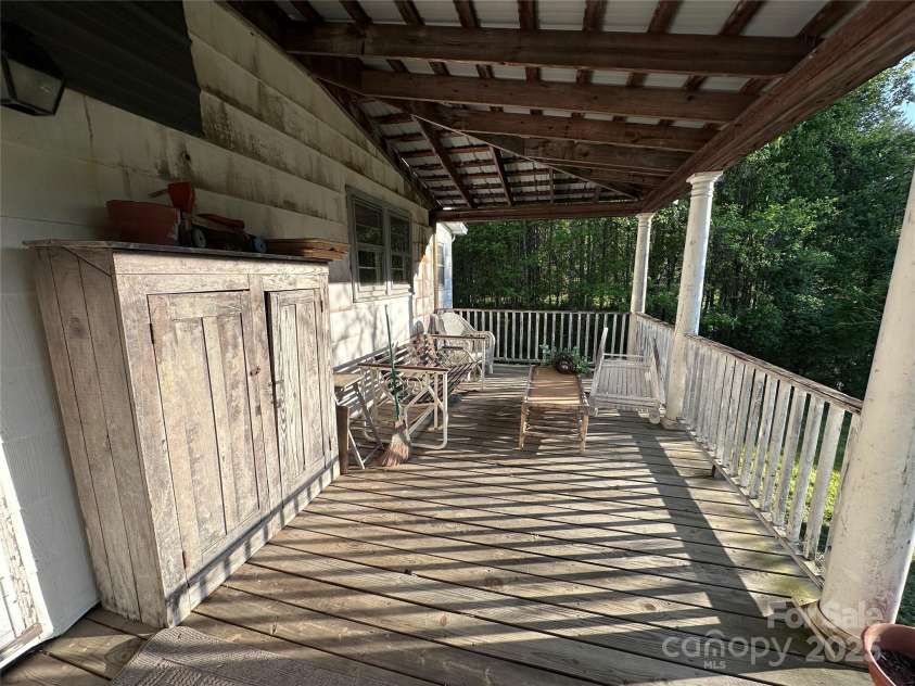 223 Shope Creek Road, Asheville, NC 28805.  MLS# CAR4252383, YatesRealty ID 10465. 