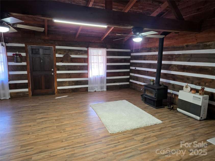 536 Hickory Springs Road, Burnsville, NC 28714.  MLS# CAR4327373, YatesRealty ID 10467. 