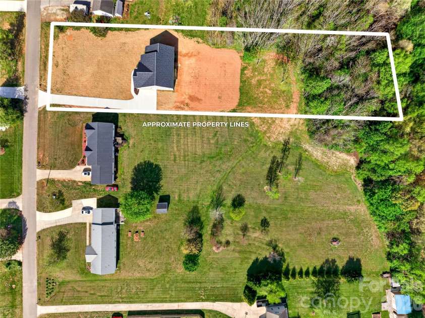 144 Tranquility Lane, Harmony, NC 28634.  MLS# CAR4366064, YatesRealty ID 10470. Lines are approximate