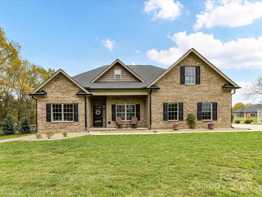 3012 Ocean Drive, Monroe, NC 28110.  MLS# CAR4241460, YatesRealty ID 10471. 