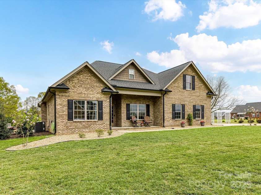 3012 Ocean Drive, Monroe, NC 28110.  MLS# CAR4241460, YatesRealty ID 10471. 