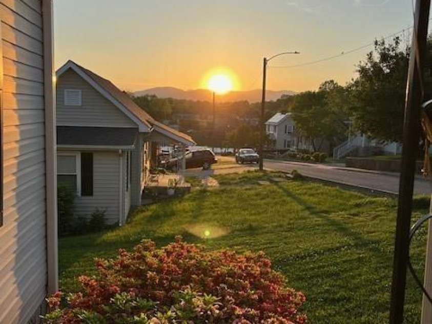 70 3rd Street, Marion, NC 28752.  MLS# CAR4253411, YatesRealty ID 10472. 