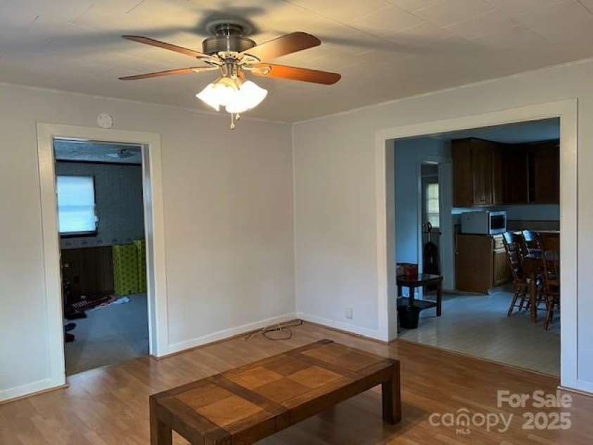 70 3rd Street, Marion, NC 28752.  MLS# CAR4253411, YatesRealty ID 10472. 