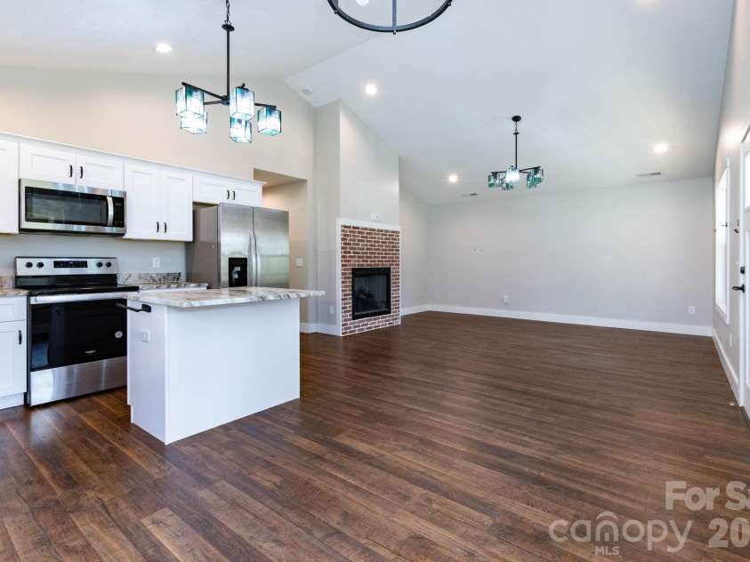7 Ruff Road, Leicester, NC 28748.  MLS# CAR4354507, YatesRealty ID 10473. 