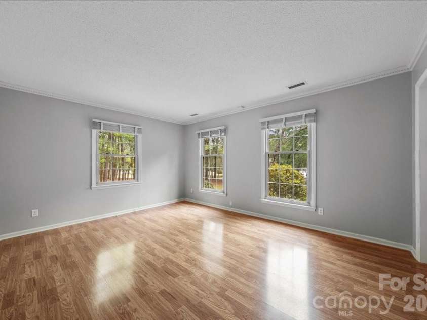 207 Williamsburg Lane, Wadesboro, NC 28170.  MLS# CAR4364530, YatesRealty ID 10474. Bonus Room/Office