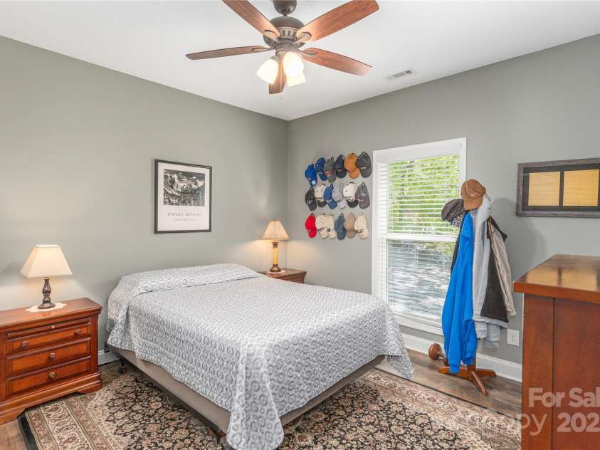 186 Timucua Trail, Waynesville, NC 28786.  MLS# CAR4254132, YatesRealty ID 10475. Roomy guest room with 2 closets!