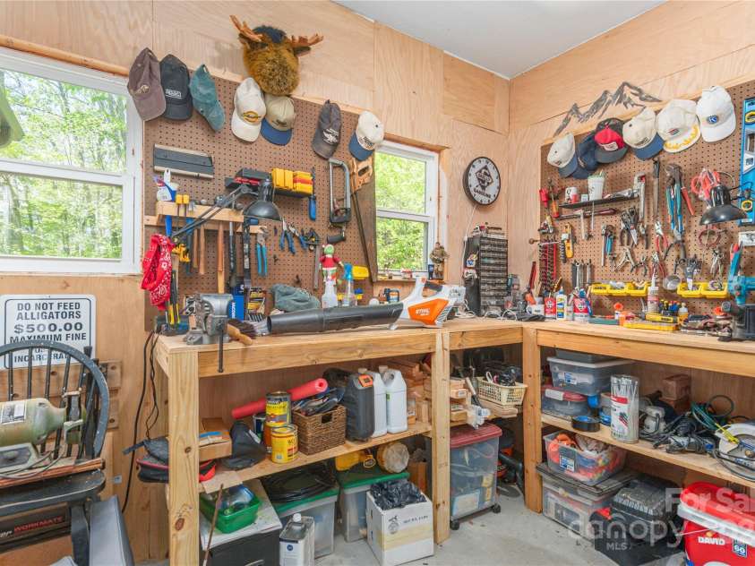 186 Timucua Trail, Waynesville, NC 28786.  MLS# CAR4254132, YatesRealty ID 10475. Workshop for the handyman or hobbyest!