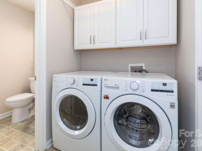 30 Chesire Way, Fletcher, NC 28732.  MLS# CAR4363871, YatesRealty ID 10475. Laundry & Downstairs Half Bath 