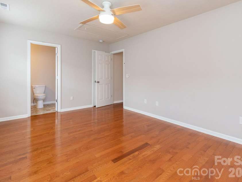 30 Chesire Way, Fletcher, NC 28732.  MLS# CAR4363871, YatesRealty ID 10475. Primary Bedroom