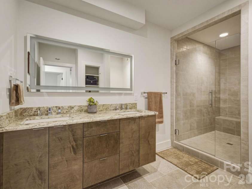 1416 High Valley Way, Lenoir, NC 28645.  MLS# CAR4353473, YatesRealty ID 10476. 