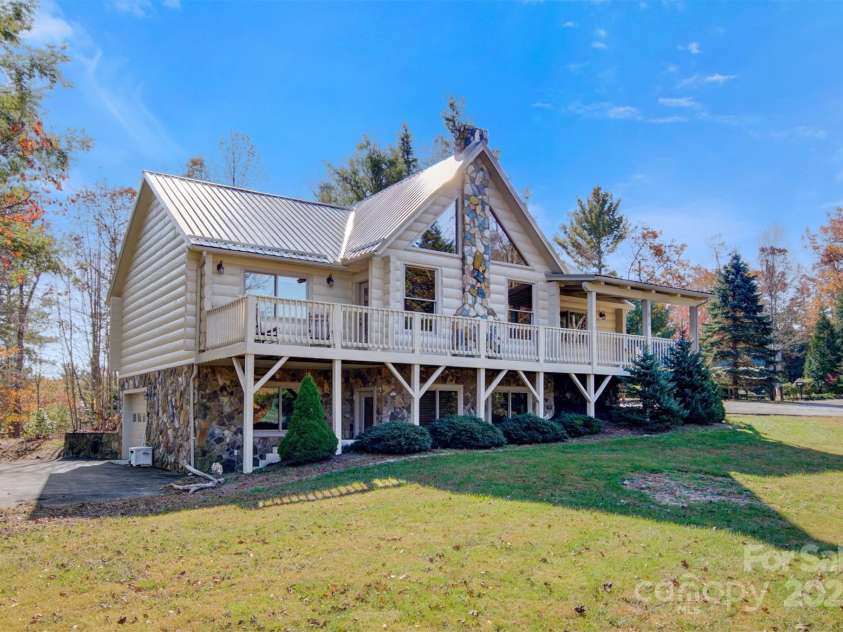 969 Twin Bridges Drive, Fleetwood, NC 28626.  MLS# CAR4254441, YatesRealty ID 10476. 