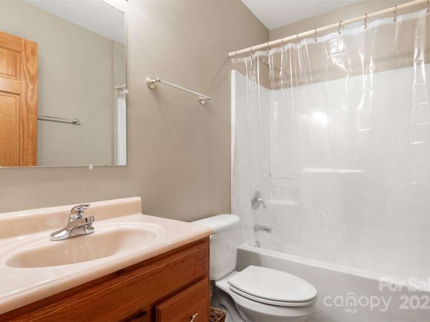 969 Twin Bridges Drive, Fleetwood, NC 28626.  MLS# CAR4254441, YatesRealty ID 10476. 