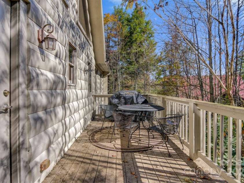 969 Twin Bridges Drive, Fleetwood, NC 28626.  MLS# CAR4254441, YatesRealty ID 10476. 