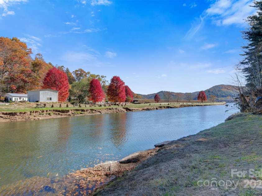 969 Twin Bridges Drive, Fleetwood, NC 28626.  MLS# CAR4254441, YatesRealty ID 10476. 