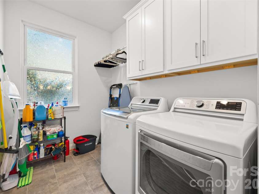 13810 Derby Farm Lane, Charlotte, NC 28278.  MLS# CAR4363258, YatesRealty ID 10479. 
