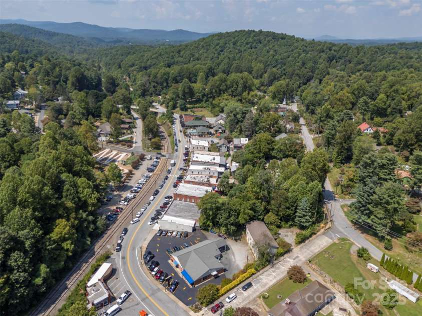 172 formerly 153 Main Street, Saluda, NC 28773.  MLS# CAR4225037, YatesRealty ID 1048. Great view of the proposed Saluda Grade Trail that goes right through Saluda.