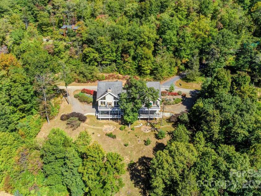 284 Mt. Mitchell Drive, Burnsville, NC 28714.  MLS# CAR4254446, YatesRealty ID 10481. 