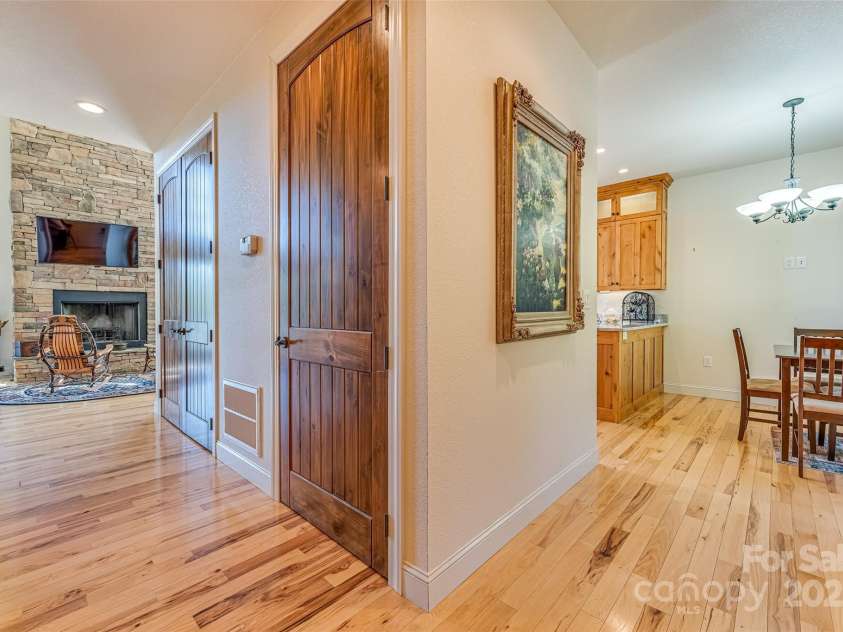 284 Mt. Mitchell Drive, Burnsville, NC 28714.  MLS# CAR4254446, YatesRealty ID 10481. 