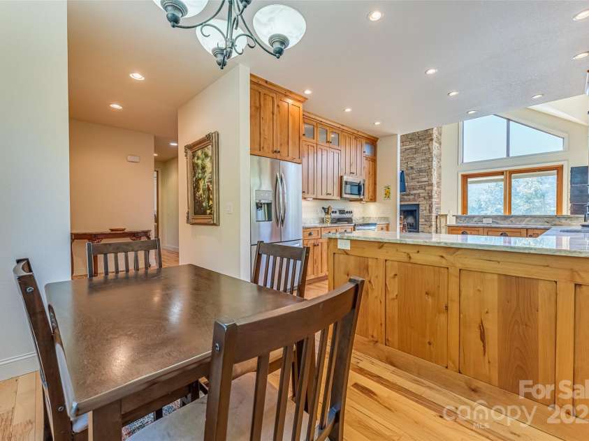 284 Mt. Mitchell Drive, Burnsville, NC 28714.  MLS# CAR4254446, YatesRealty ID 10481. 