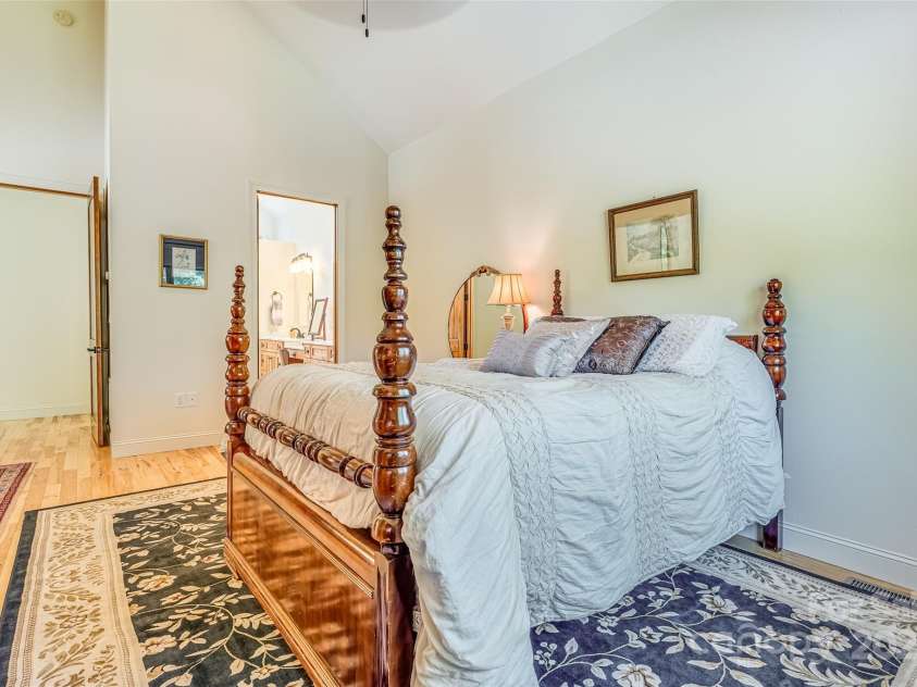284 Mt. Mitchell Drive, Burnsville, NC 28714.  MLS# CAR4254446, YatesRealty ID 10481. 