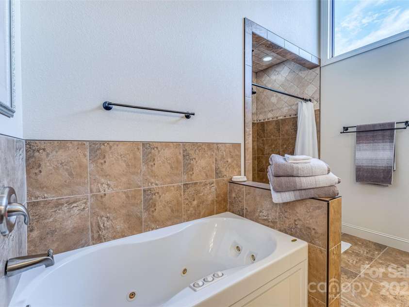 284 Mt. Mitchell Drive, Burnsville, NC 28714.  MLS# CAR4254446, YatesRealty ID 10481. 