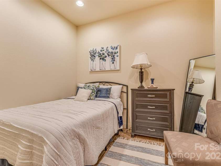 284 Mt. Mitchell Drive, Burnsville, NC 28714.  MLS# CAR4254446, YatesRealty ID 10481. 
