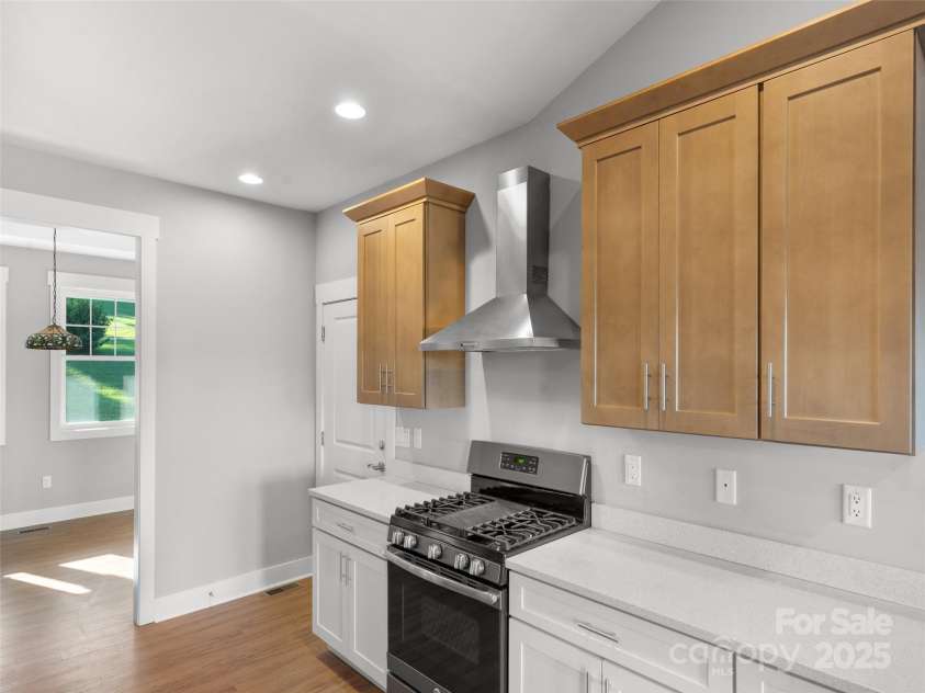 2637 Bowden Lane, Hendersonville, NC 28792.  MLS# CAR4197683, YatesRealty ID 10482. Kitchen
