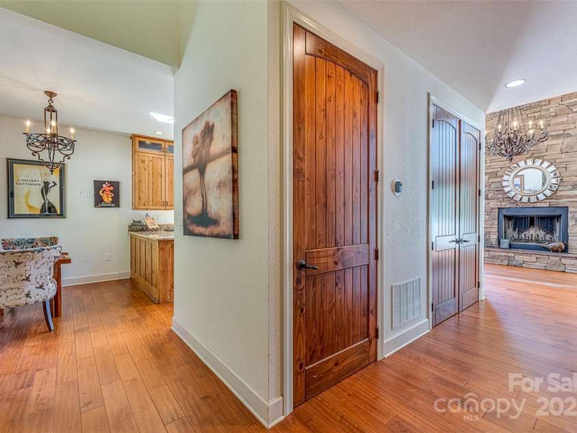 324 Mt. Mitchell Drive, Burnsville, NC 28714.  MLS# CAR4253251, YatesRealty ID 10482. 