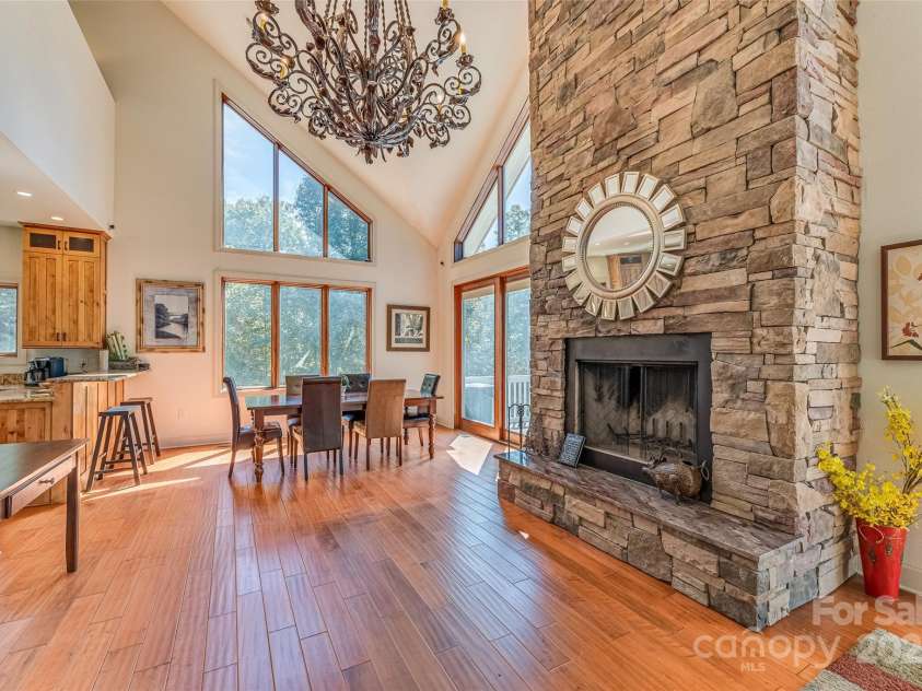 324 Mt. Mitchell Drive, Burnsville, NC 28714.  MLS# CAR4253251, YatesRealty ID 10482. 