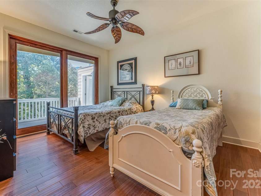 324 Mt. Mitchell Drive, Burnsville, NC 28714.  MLS# CAR4253251, YatesRealty ID 10482. 