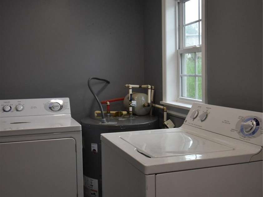 408 Foy Avenue, Lexington, NC 27292.  MLS# CAR4253991, YatesRealty ID 10484. Laundry