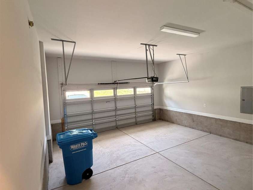 2913 Waterford Lane, Albemarle, NC 28001.  MLS# CAR4304424, YatesRealty ID 10486. Garage