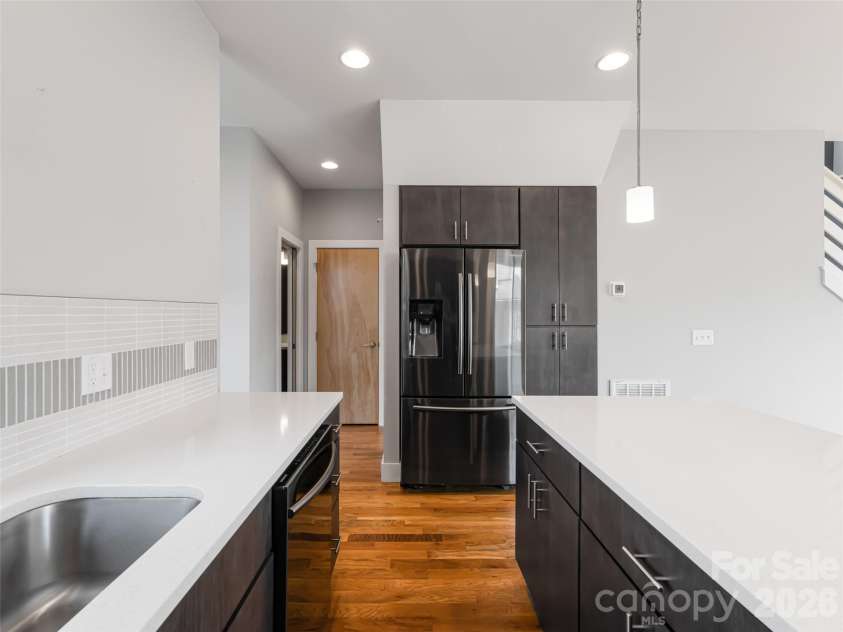27 Mauricet Lane, Asheville, NC 28806.  MLS# CAR4321609, YatesRealty ID 10488. 