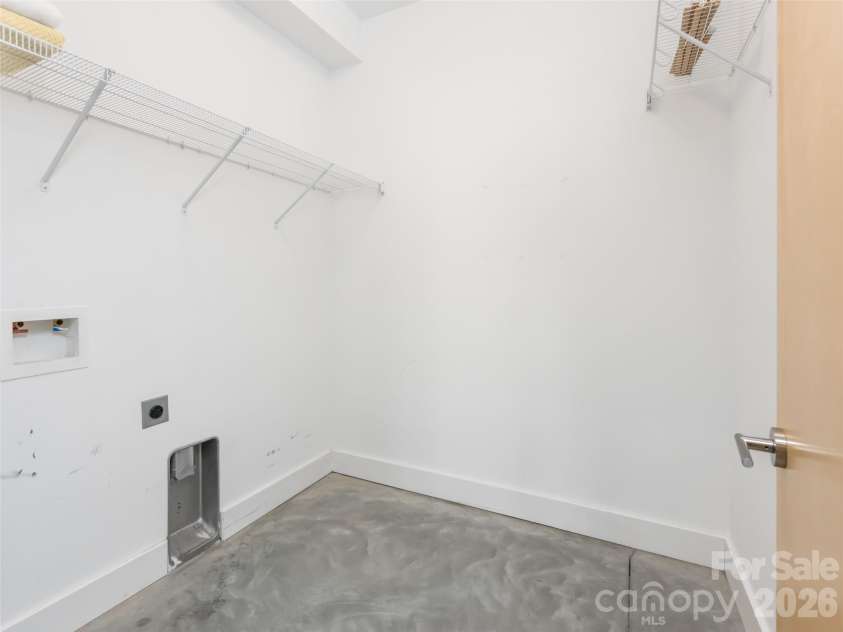 27 Mauricet Lane, Asheville, NC 28806.  MLS# CAR4321609, YatesRealty ID 10488. Laundry Room