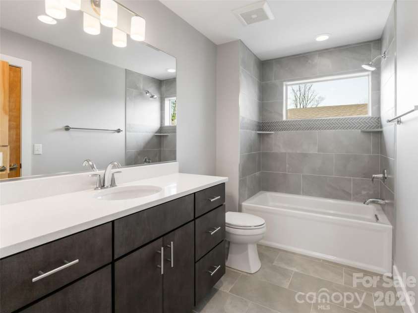 27 Mauricet Lane, Asheville, NC 28806.  MLS# CAR4321609, YatesRealty ID 10488. Shared bath upstairs