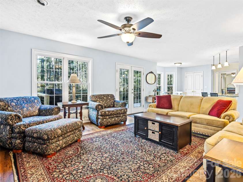 105 Boyd Drive, Flat Rock, NC 28731.  MLS# CAR4332005, YatesRealty ID 10490. 