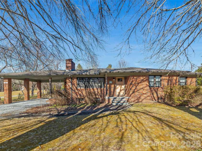 3869 Crab Creek Road, Penrose, NC 28739.  MLS# CAR4334438, YatesRealty ID 10491. 