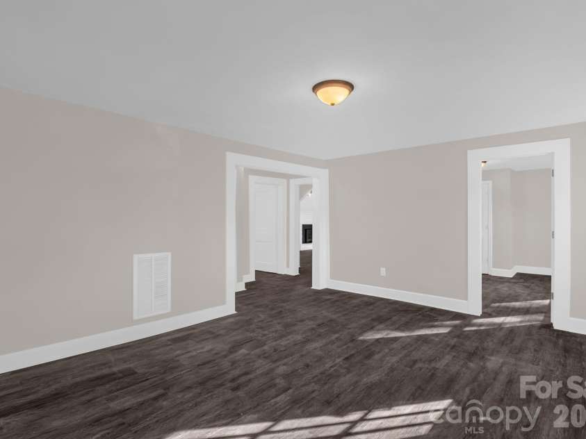 156 Payne Road, Thomasville, NC 27360.  MLS# CAR4337513, YatesRealty ID 10492. 