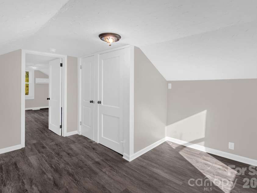 156 Payne Road, Thomasville, NC 27360.  MLS# CAR4337513, YatesRealty ID 10492. 