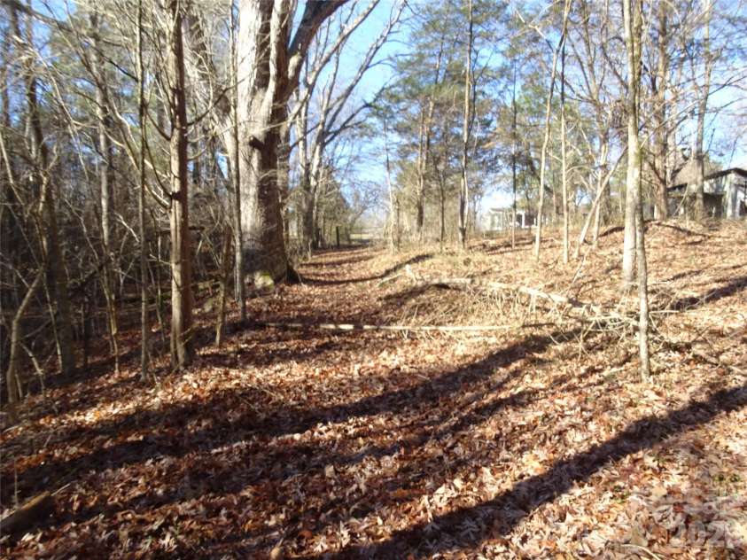 156 Payne Road, Thomasville, NC 27360.  MLS# CAR4337513, YatesRealty ID 10492. 