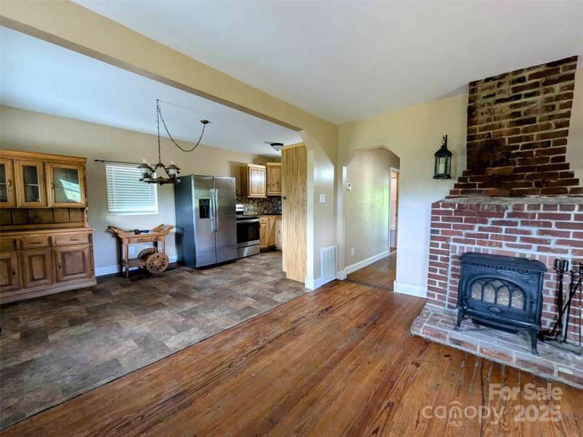 2991 Brad Deal Road, Valdese, NC 28690.  MLS# CAR4254989, YatesRealty ID 10492. 