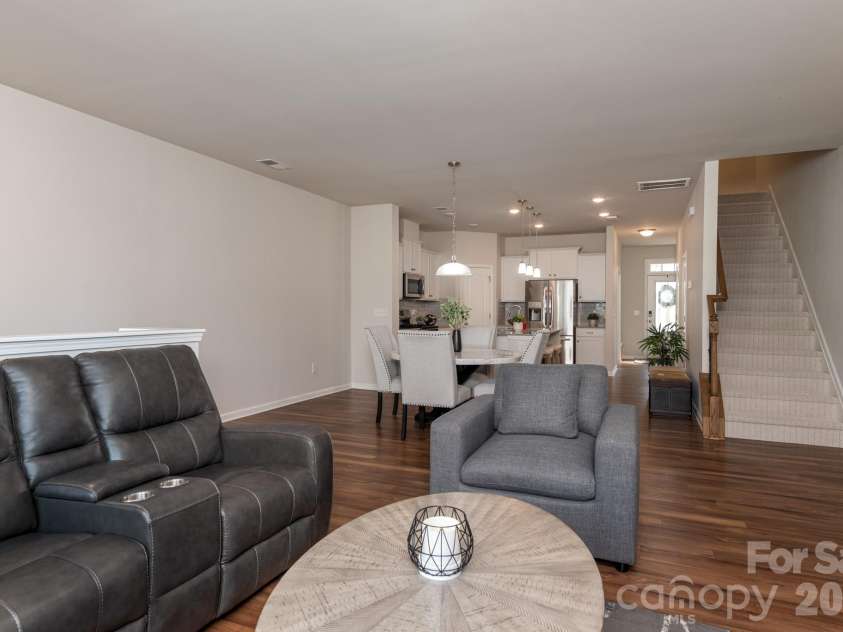 11316 Westbranch Parkway, Davidson, NC 28036.  MLS# CAR4343272, YatesRealty ID 10495. 