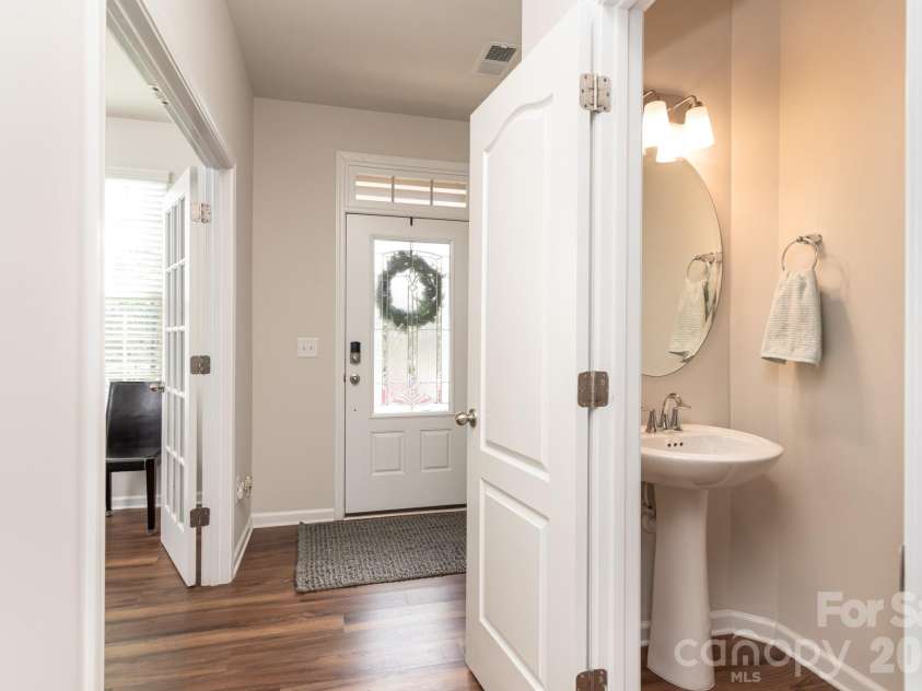11316 Westbranch Parkway, Davidson, NC 28036.  MLS# CAR4343272, YatesRealty ID 10495. 