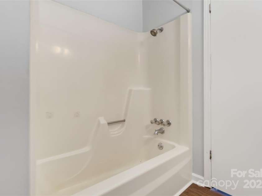 1637 Sumner Drive, Rock Hill, SC 29732.  MLS# CAR4255160, YatesRealty ID 10495. 