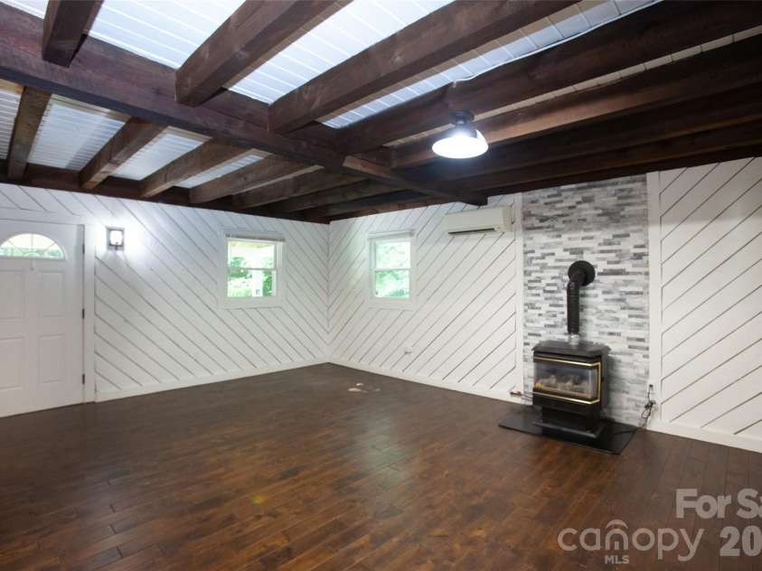 116 Vehorn Road, Fairview, NC 28730.  MLS# CAR4345277, YatesRealty ID 10496. 