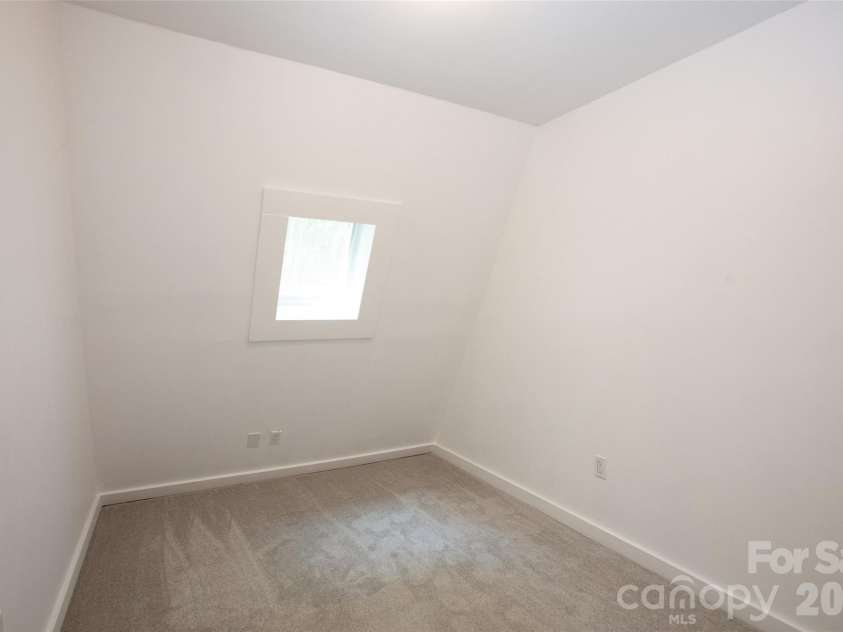 116 Vehorn Road, Fairview, NC 28730.  MLS# CAR4345277, YatesRealty ID 10496. 
