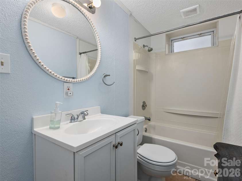 116 Vehorn Road, Fairview, NC 28730.  MLS# CAR4345277, YatesRealty ID 10496. Lower Level Bathroom