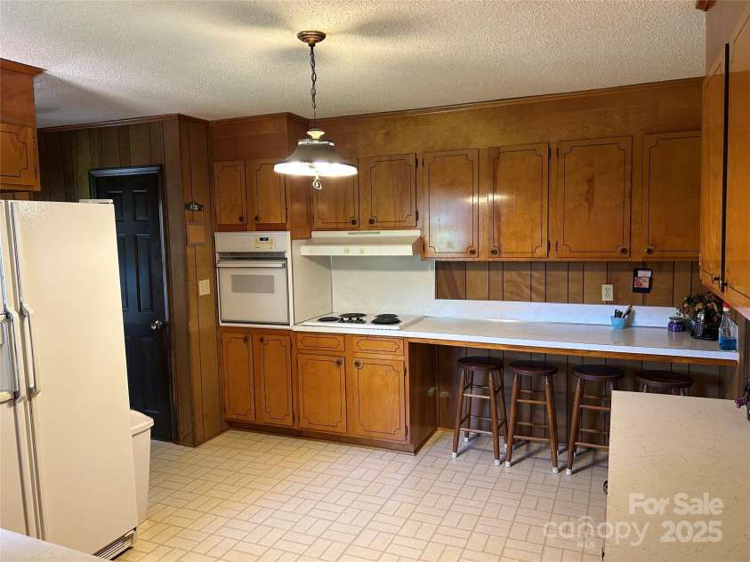 336 Bridges Road, Blacksburg, SC 29702.  MLS# CAR4252119, YatesRealty ID 10497. 