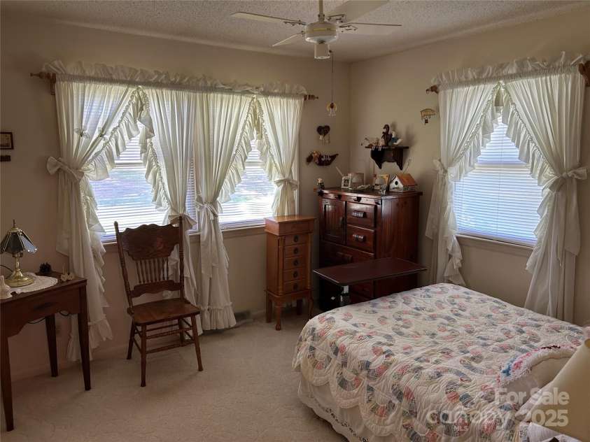 336 Bridges Road, Blacksburg, SC 29702.  MLS# CAR4252119, YatesRealty ID 10497. 